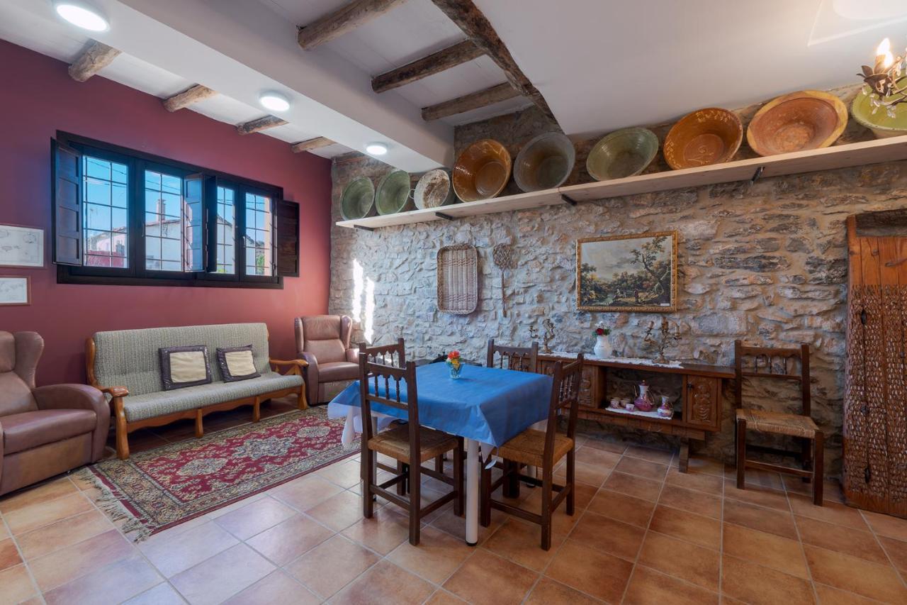 Casa Rural Vicenta 1750 Albentosa Dış mekan fotoğraf